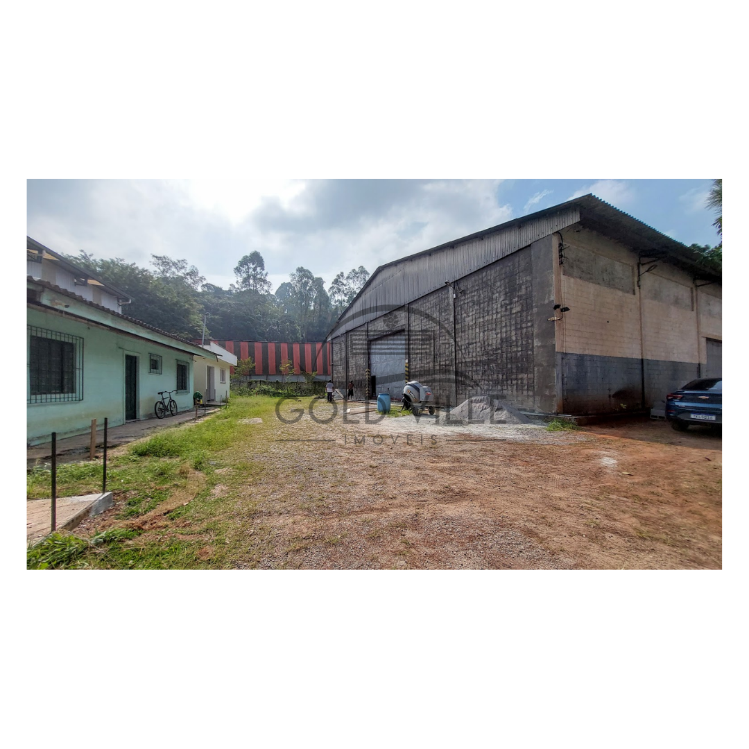GA5519 _ Taboão da Serra _ 900 m² fabril _ 300 m² escritório, pé direito 7m, vestiários, refeitório, ao lado da Régis Bittencourt _ R$35.000,00